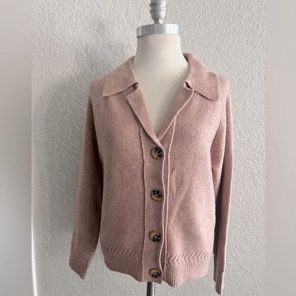 Tahari super soft dusky pink collared cardigan sweater women’s size M NWT - Picture 1 of 6